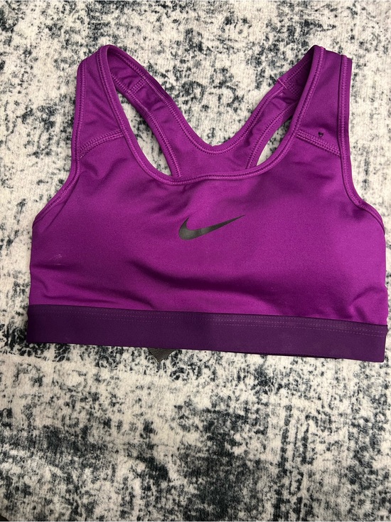 Nike Tops - Women’s bra